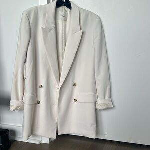 Brand new Aritzia Wilfred white blazer